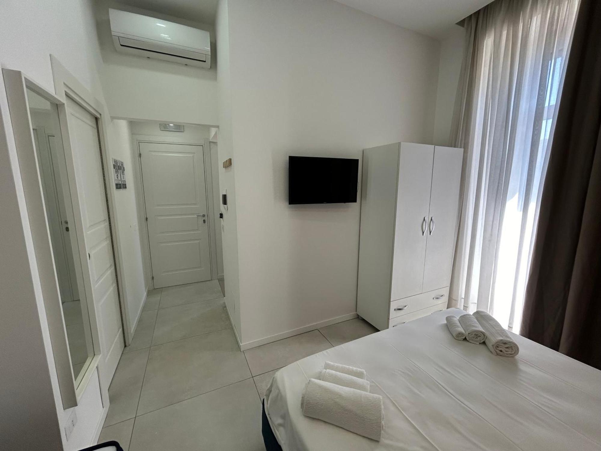 Enjoy Rooms Napoli Ngoại thất bức ảnh